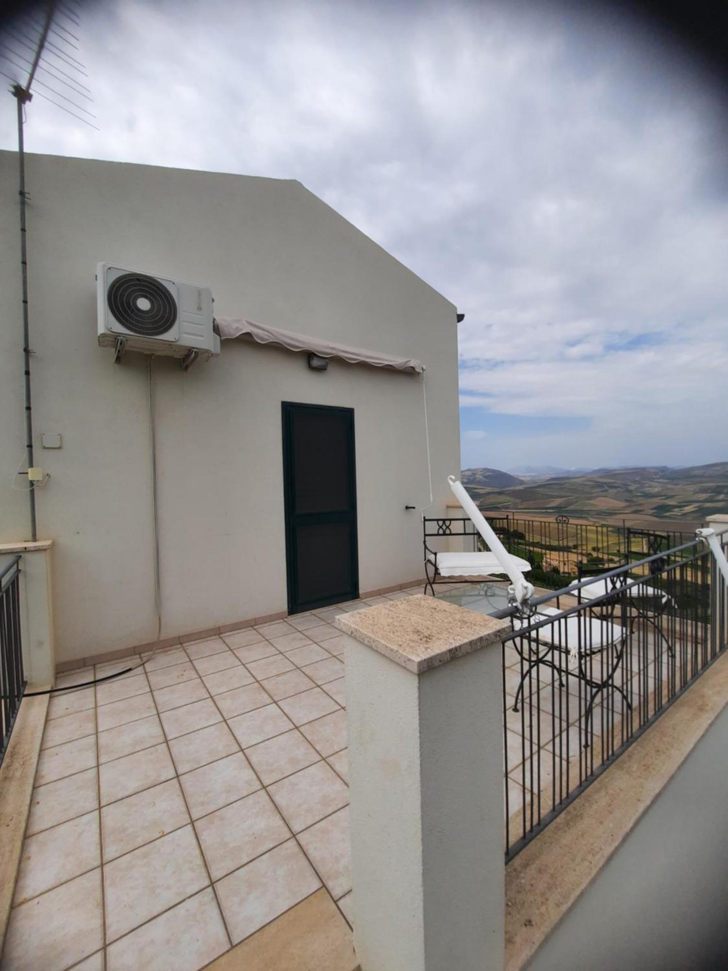 Belvedere Santa Margherita di Belice Exterior foto